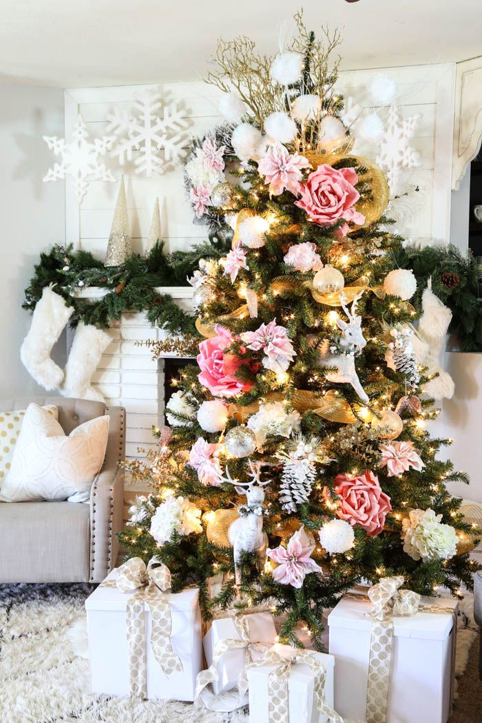 pink & gold Christmas tree