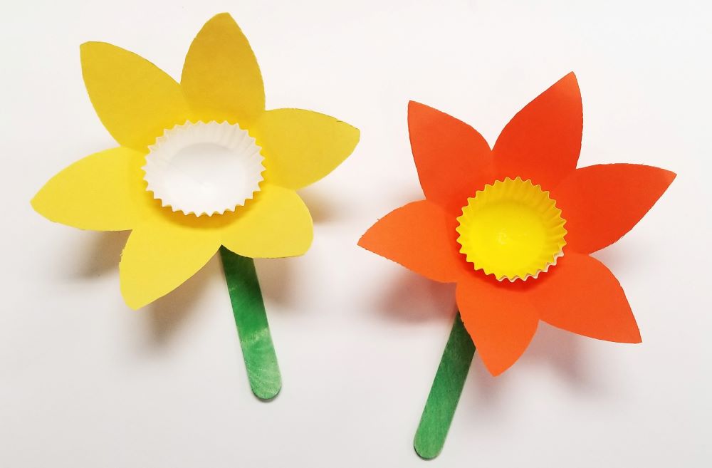 e) Paper Cup Flowers Craft