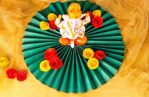 Elate Ganapati Mandap With Paper Pinwheels