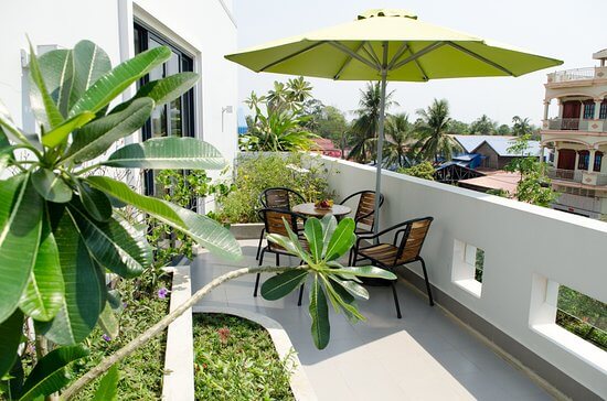  Tropical Balcony:design