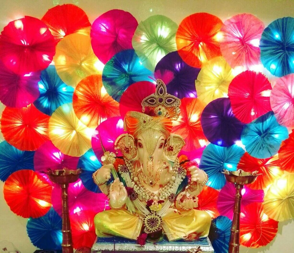 ganesh-decortaion-with-pinwheels