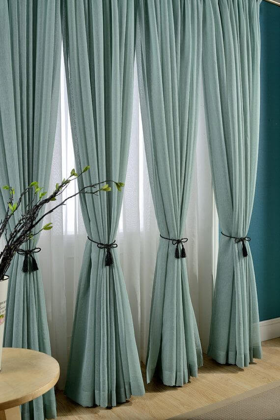 Classic curtains and drapes in blue tones for living room