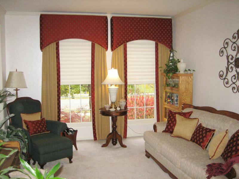 Contemporary window valance cornice