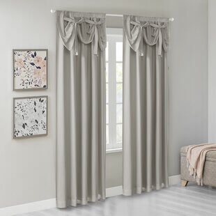 Arched windows curtain with ties